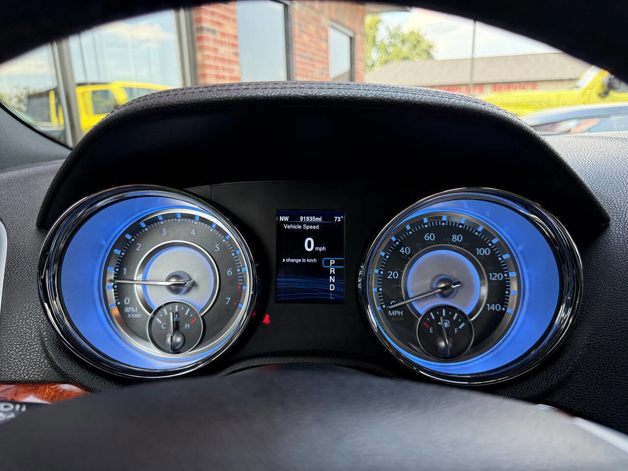Used 2014 Chrysler 300 w/ Driver Convenience Group image 13