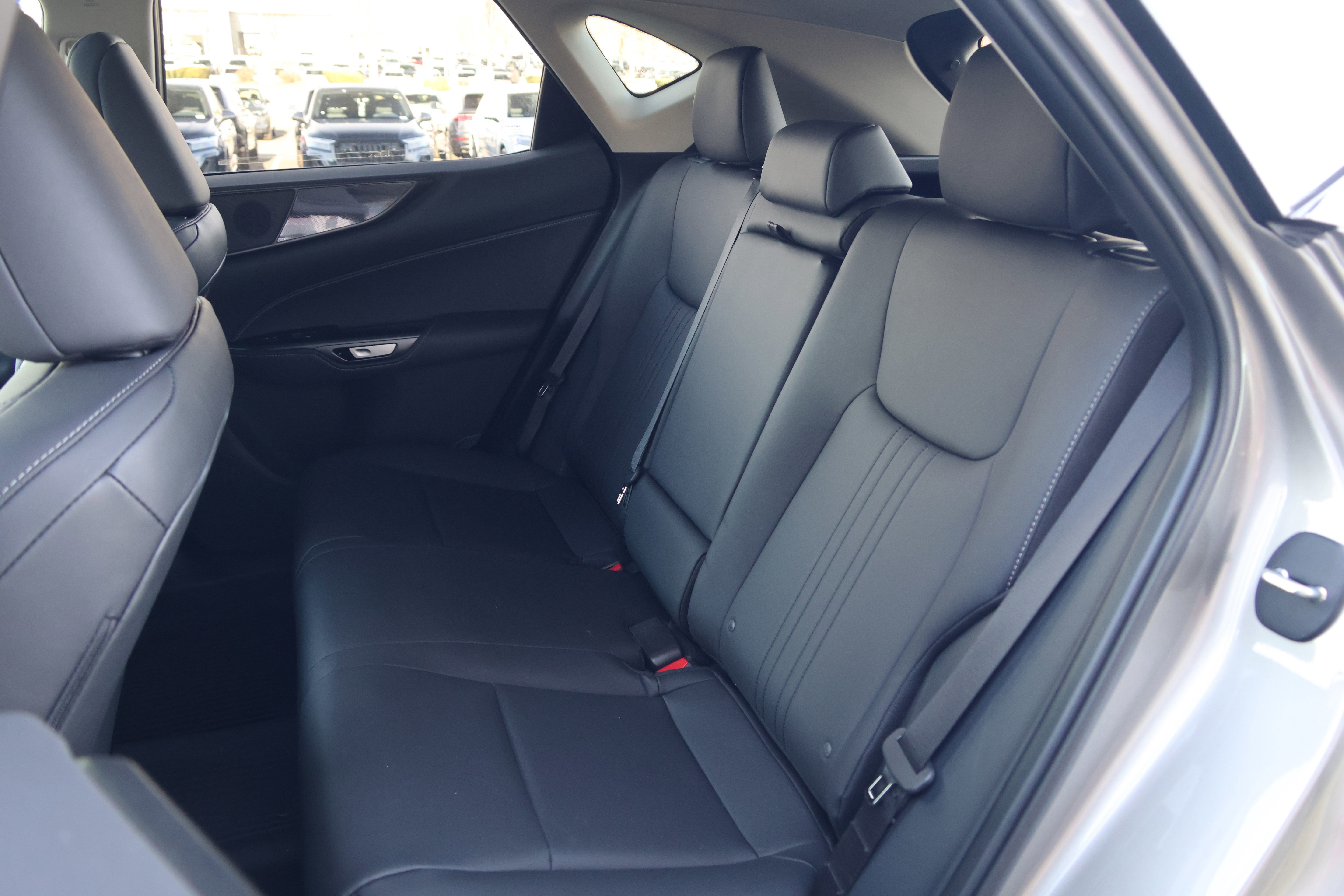 Certified 2026 Lexus NX 350 AWD w/ Accessory Package (2T) image 36