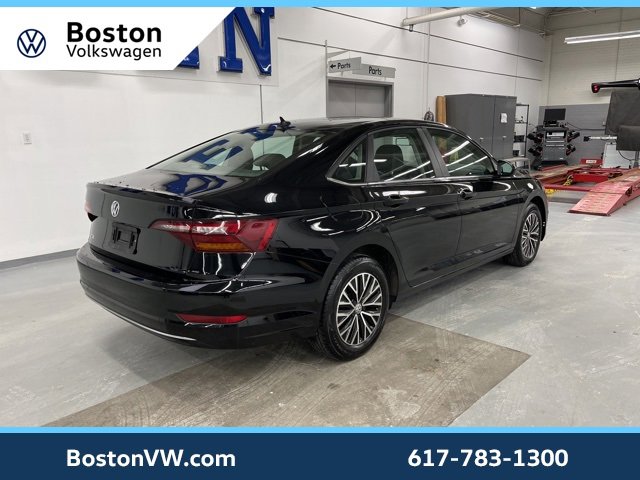 Used 2019 Volkswagen Jetta SE image 4