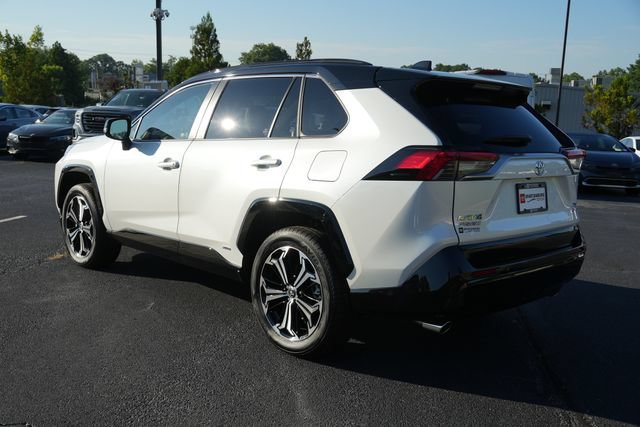 Used 2025 Toyota RAV4 XSE w/ Premium Package AWD/4WD image 5