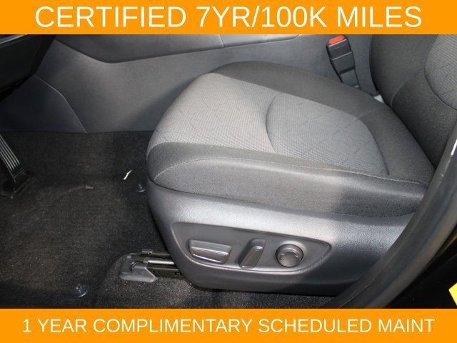 Used 2025 Toyota RAV4 XLE w/ Convenience Package AWD/4WD image 18