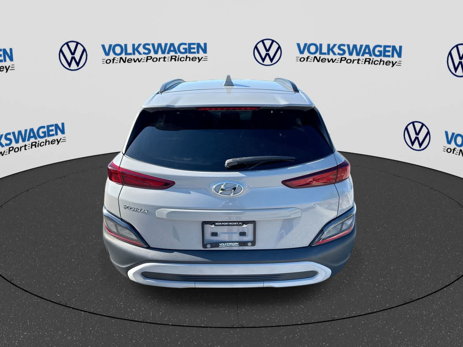 Used 2022 Hyundai Kona SEL FWD image 13