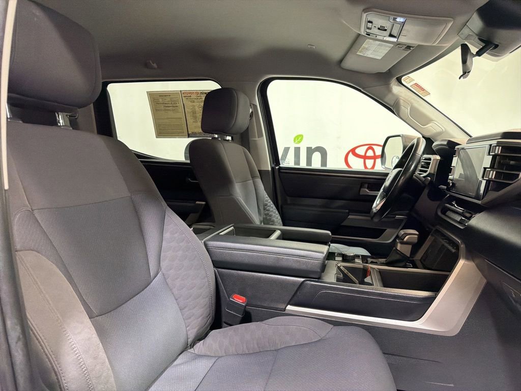 Used 2022 Toyota Tundra SR5 AWD/4WD image 10