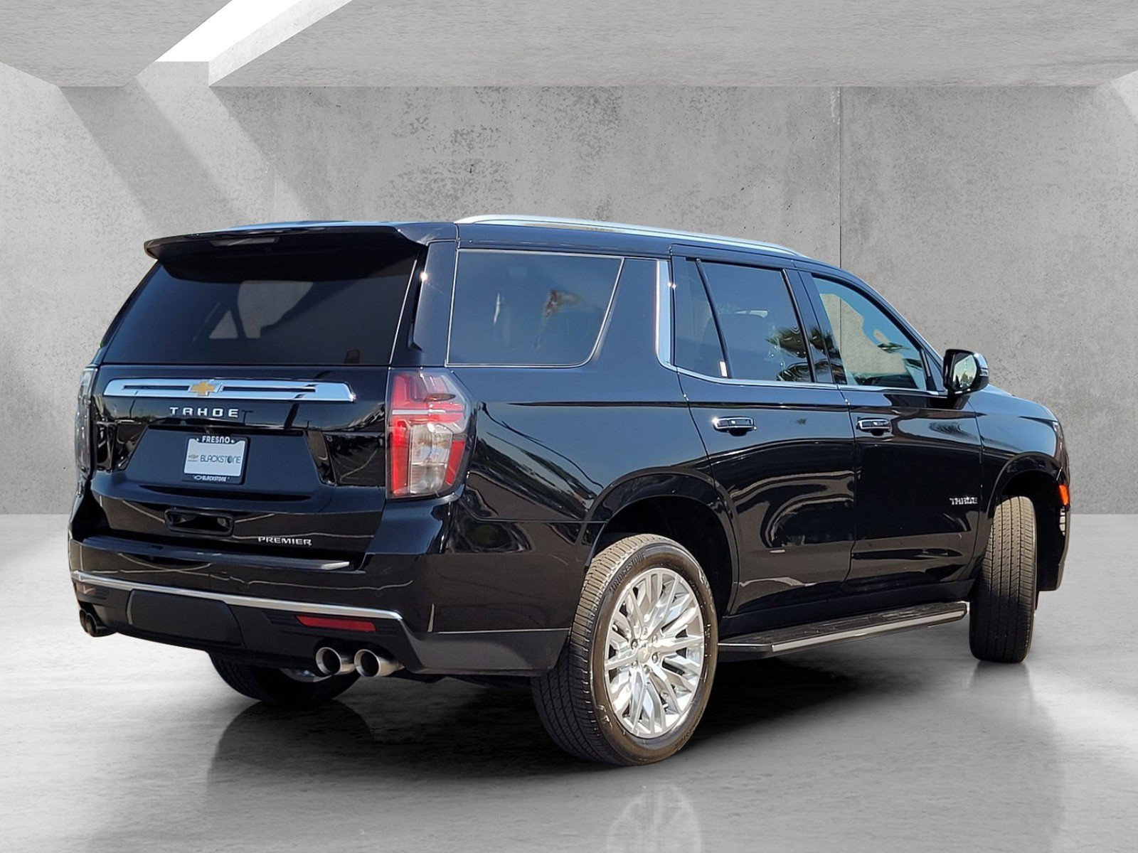 Used 2024 Chevrolet Tahoe Premier w/ Max Trailering Package AWD/4WD image 5