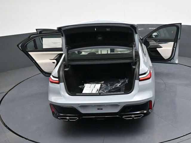 New 2025 BMW 760i xDrive w/ Executive Package image 40