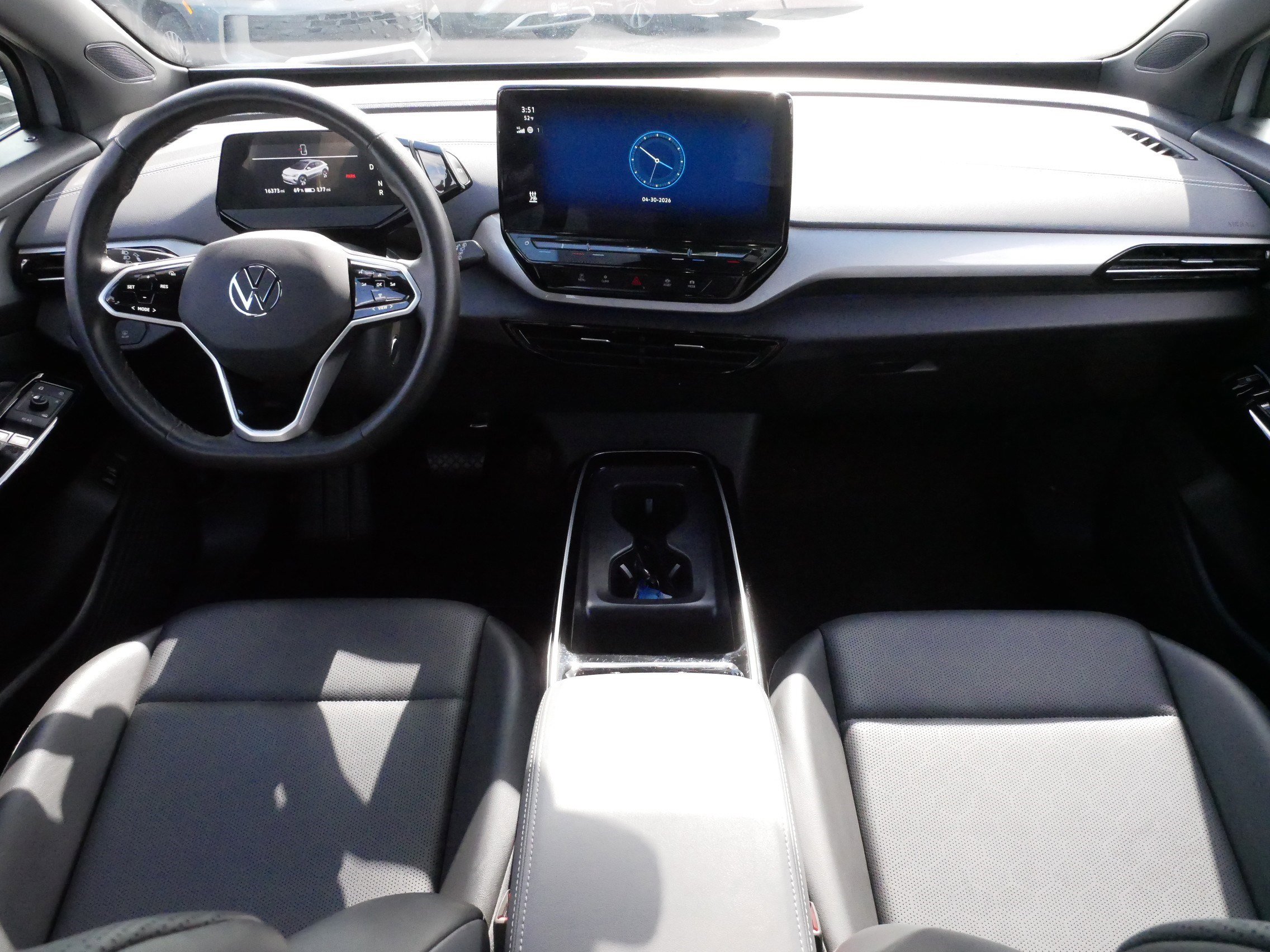 Used 2023 Volkswagen ID.4 Pro S AWD/4WD image 10