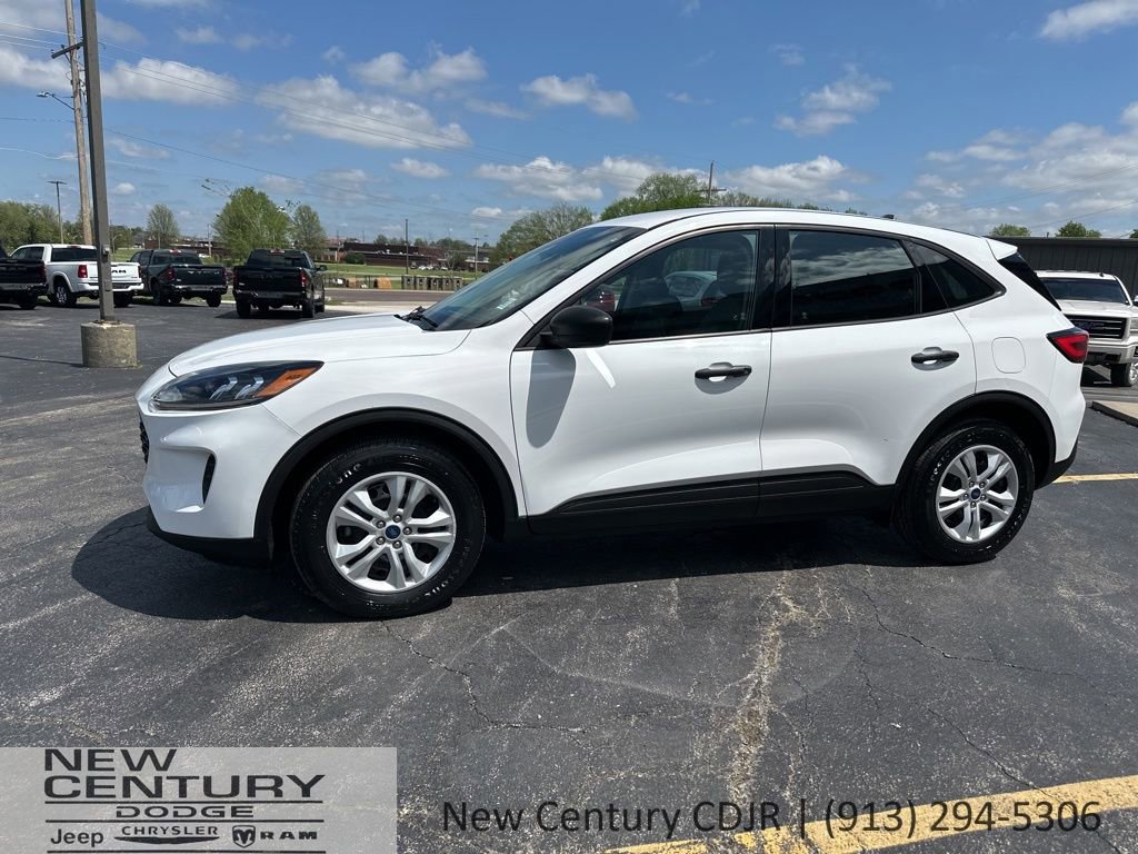 Used 2020 Ford Escape S AWD/4WD image 1