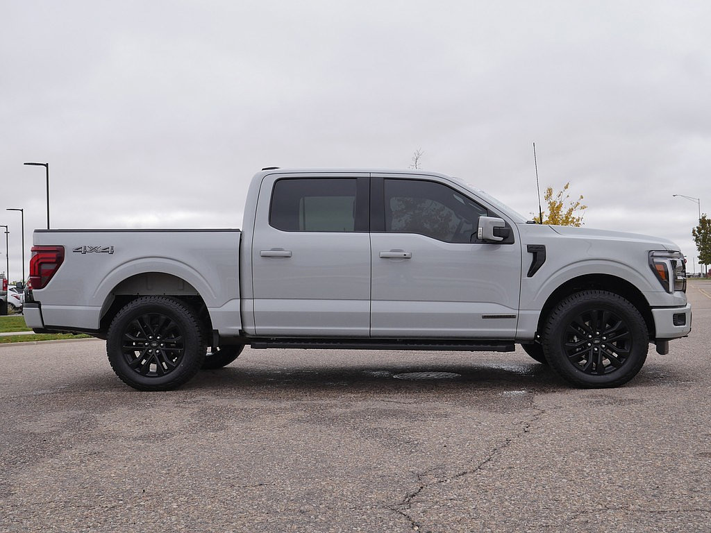 Used 2024 Ford F150 Lariat AWD/4WD image 7