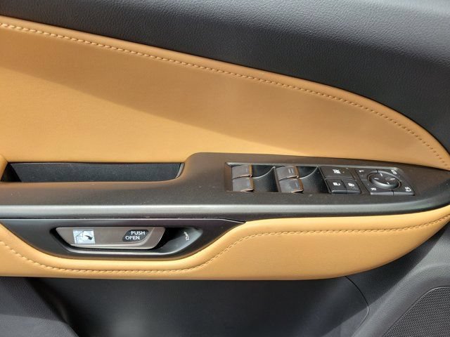 Used 2024 Lexus NX 250 FWD w/ Towing Package (2000 Lbs) image 14
