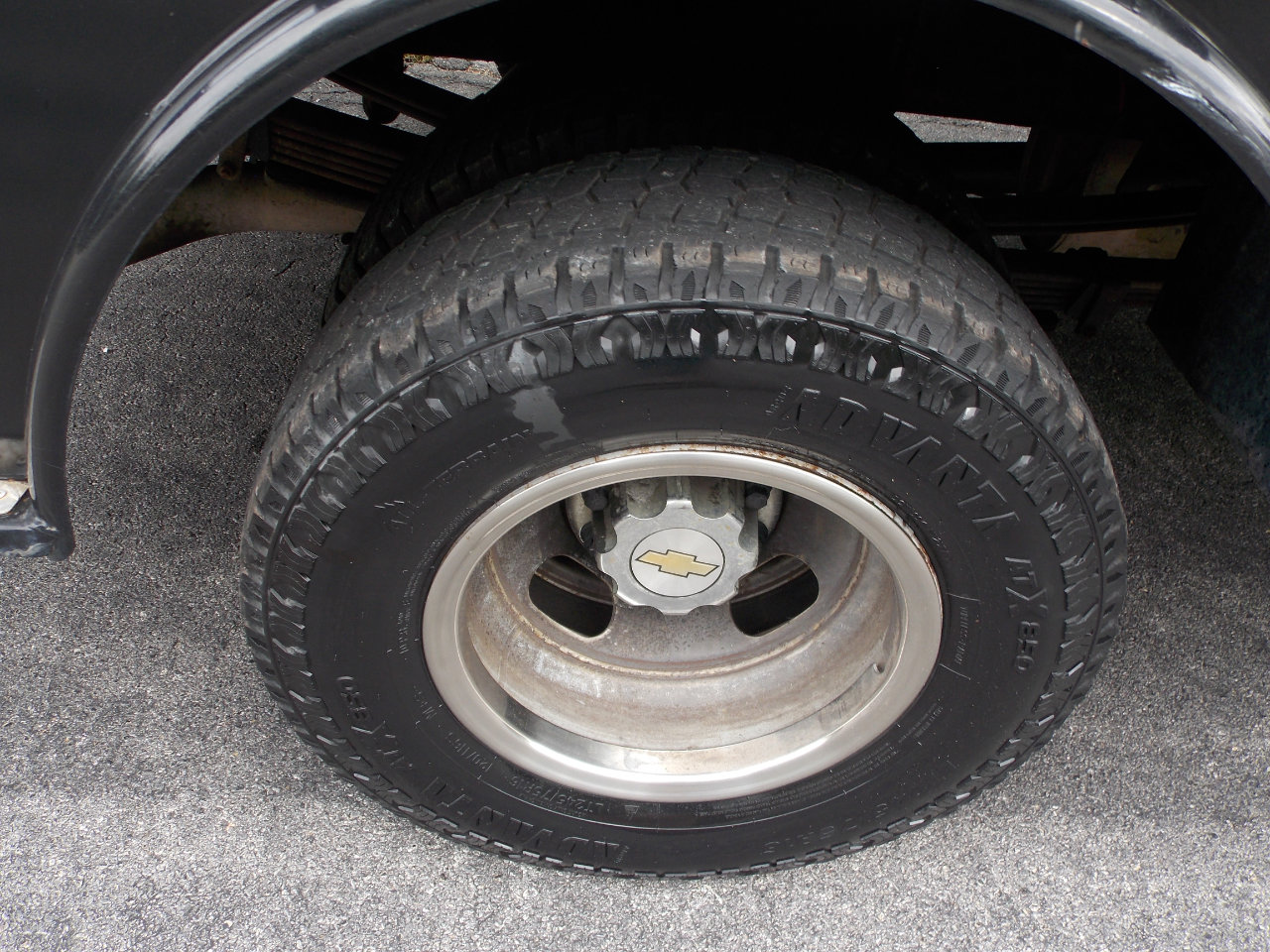 Used 2002 Chevrolet Silverado 3500 LT w/ Off-Road Skid Plate Pkg image 18