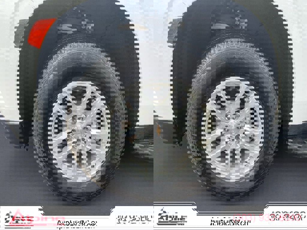 Used 2024 Chevrolet Tahoe LT image 14