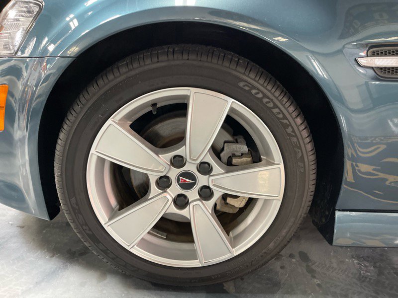 Used 2009 Pontiac G8 GT w/ Premium Package image 21