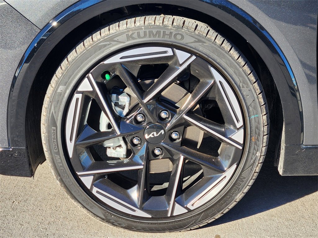 New 2025 Kia K4 GT-Line w/ GT-Line Premium Package image 8