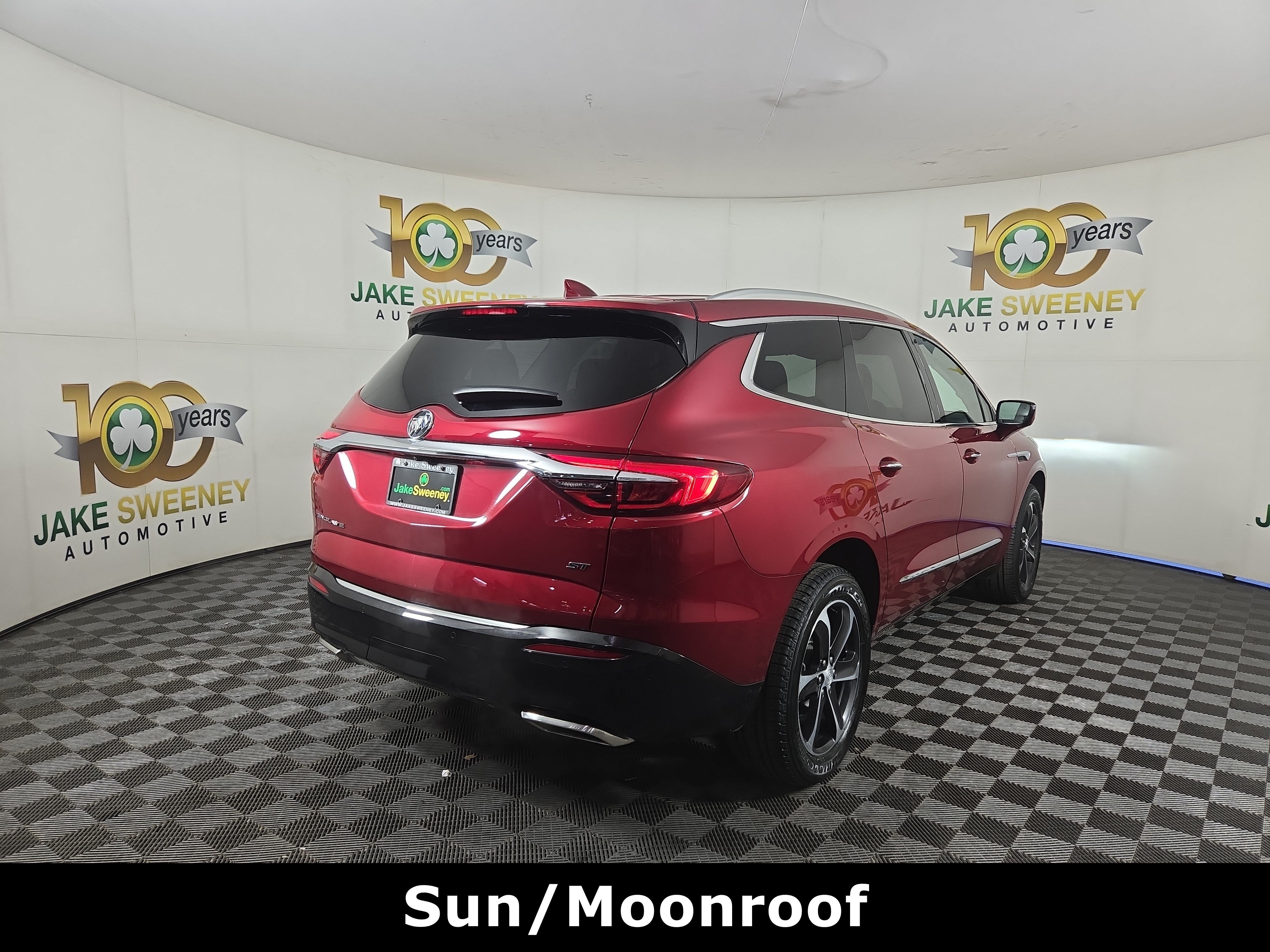 Used 2021 Buick Enclave Essence w/ Sport Touring Edition FWD image 9