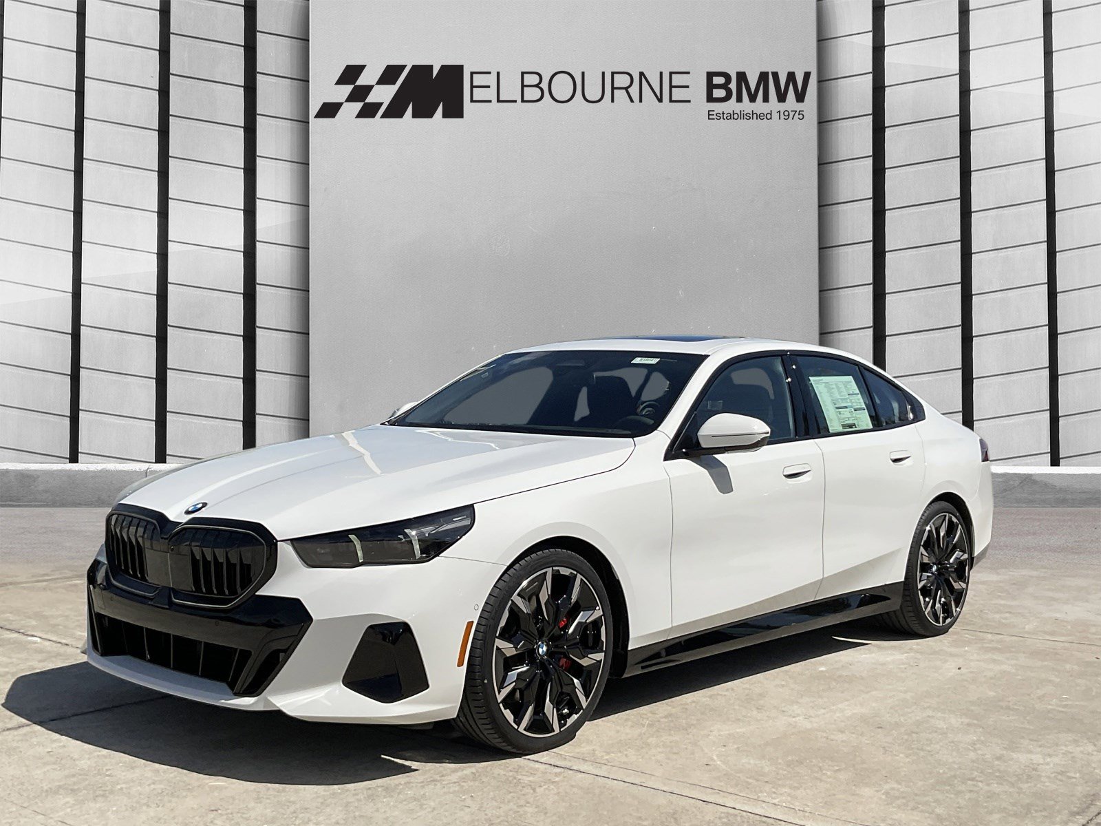 New 2026 BMW 540i xDrive w/ M Sport Package image 3