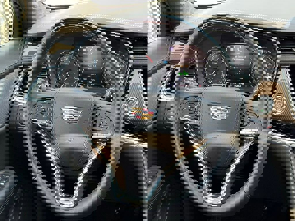 Certified 2024 Cadillac XT6 Sport w/ LPO, ONYX Package image 29