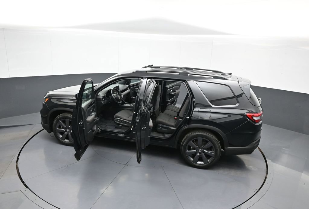 Certified 2023 Honda Pilot Sport image 44
