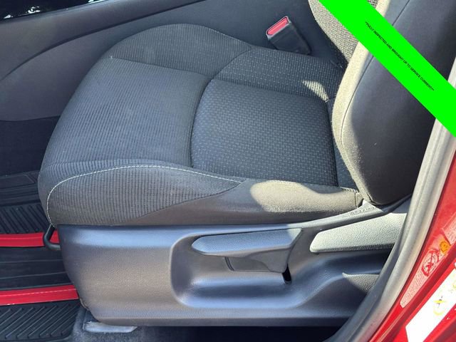 Used 2019 Toyota C-HR XLE image 4