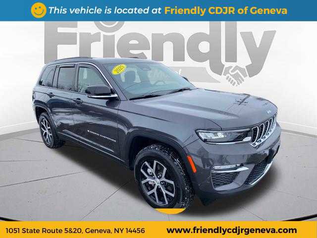 Used 2025 Jeep Grand Cherokee Limited w/ Trailer Tow Package image 3