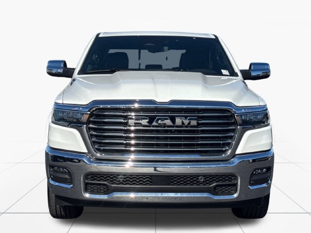 Used 2026 RAM 1500 Laramie AWD/4WD image 9