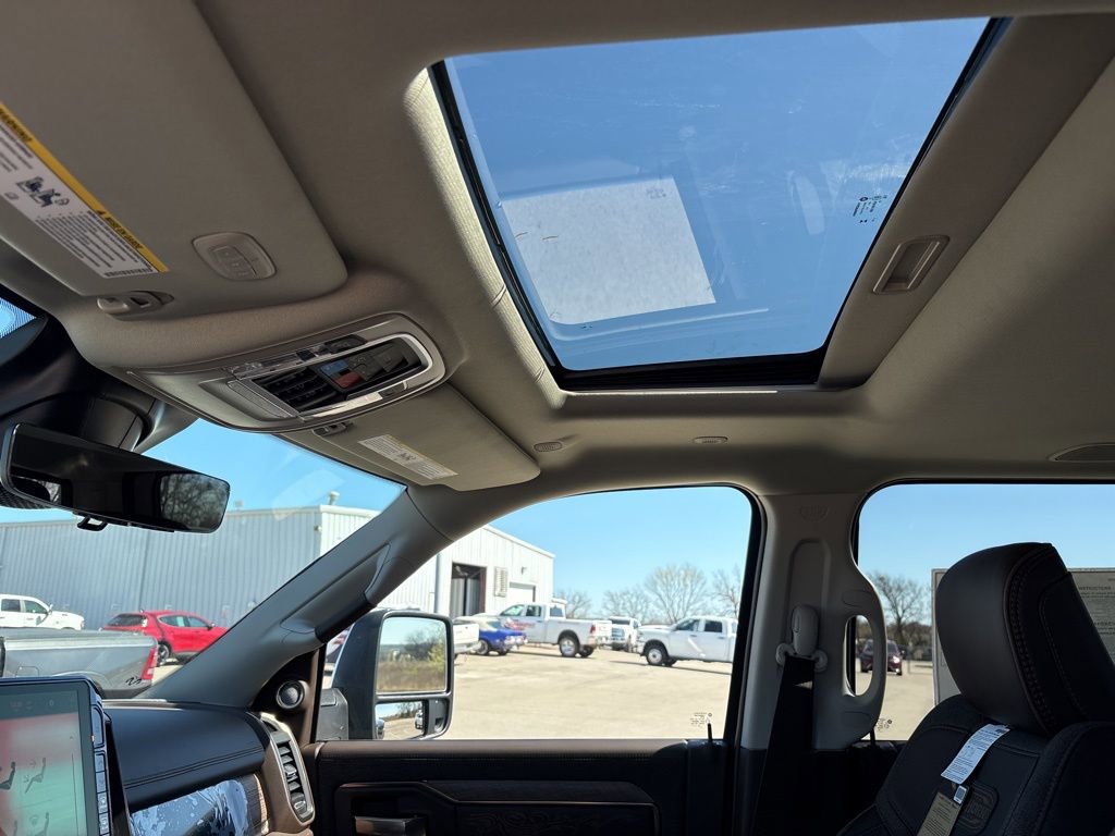 New 2026 RAM 3500 Longhorn AWD/4WD image 20