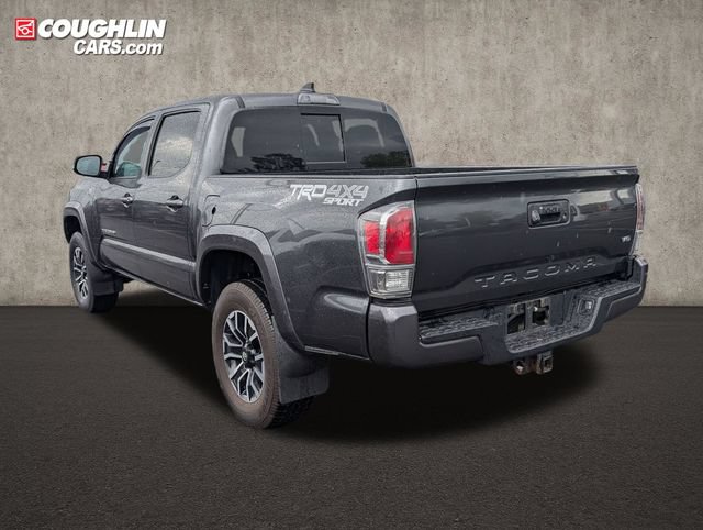 Used 2020 Toyota Tacoma TRD Sport AWD/4WD image 5