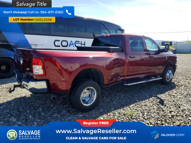 Used 2020 RAM 3500 Tradesman w/ Chrome Appearance Group AWD/4WD image 4