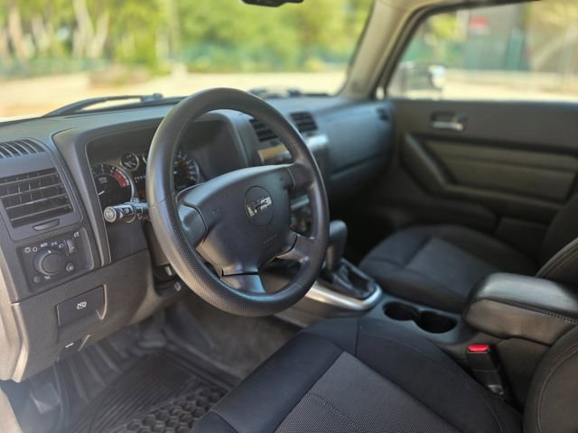 Used 2009 HUMMER H3 image 31