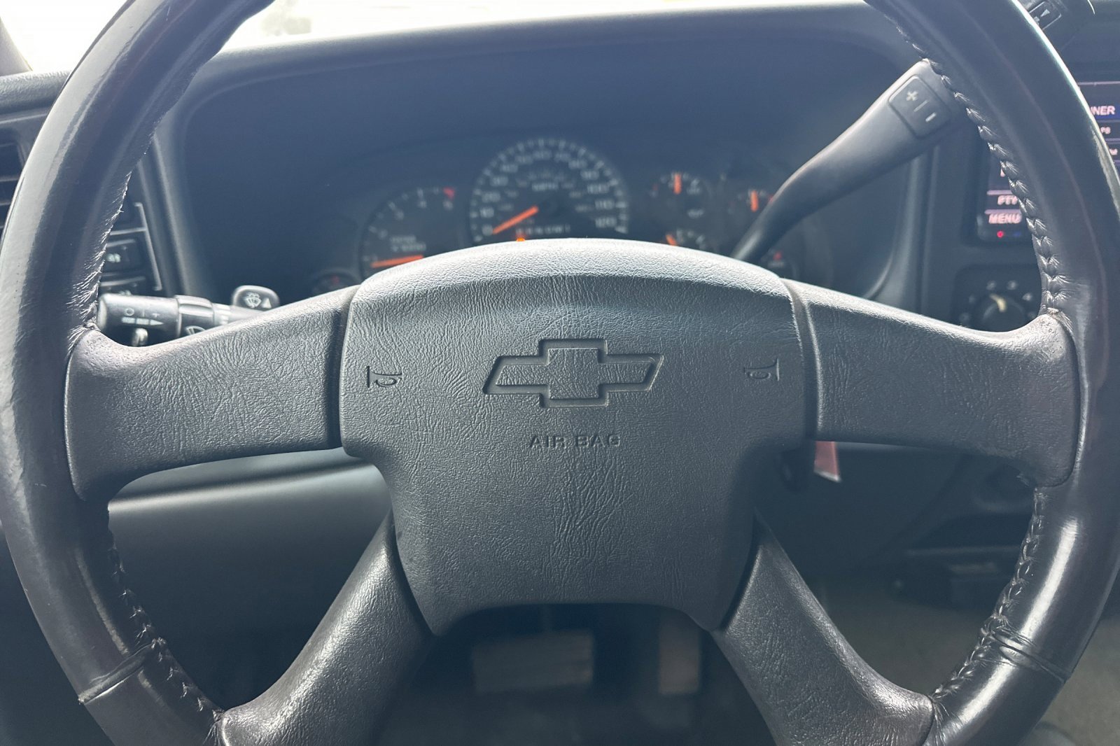 Used 2006 Chevrolet Silverado 2500 LT w/ Heavy-Duty Power Package image 21