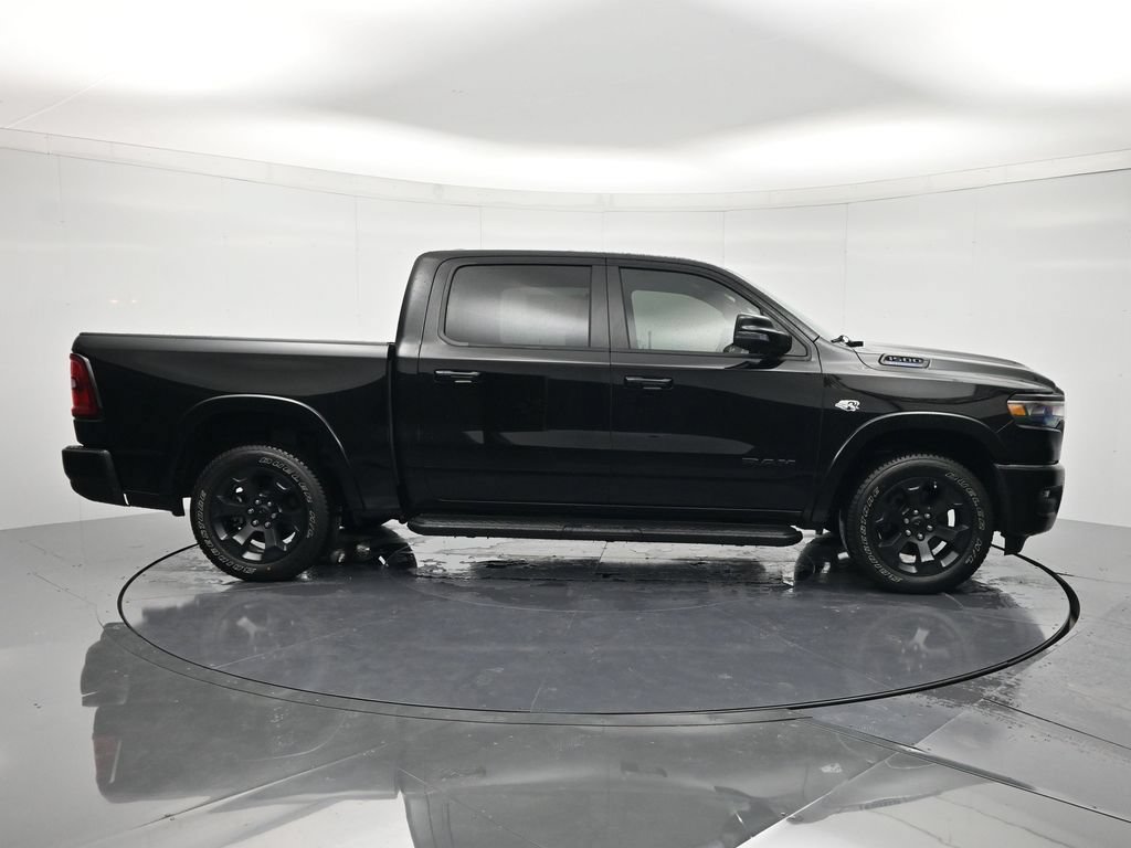 Used 2026 RAM 1500 Big Horn w/ Night Edition AWD/4WD image 4
