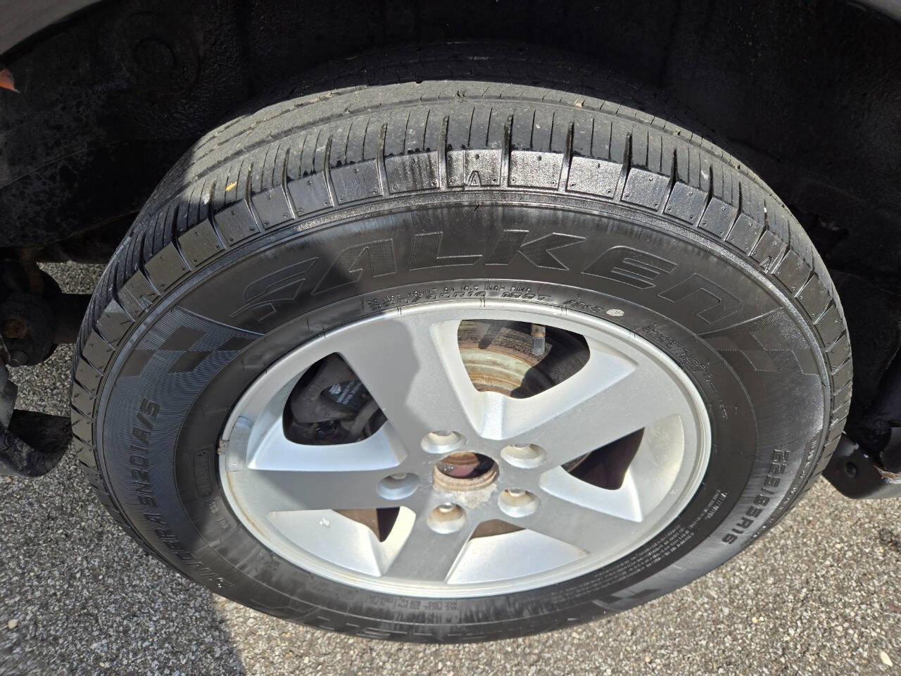 Used 2012 Dodge Grand Caravan Crew FWD image 38