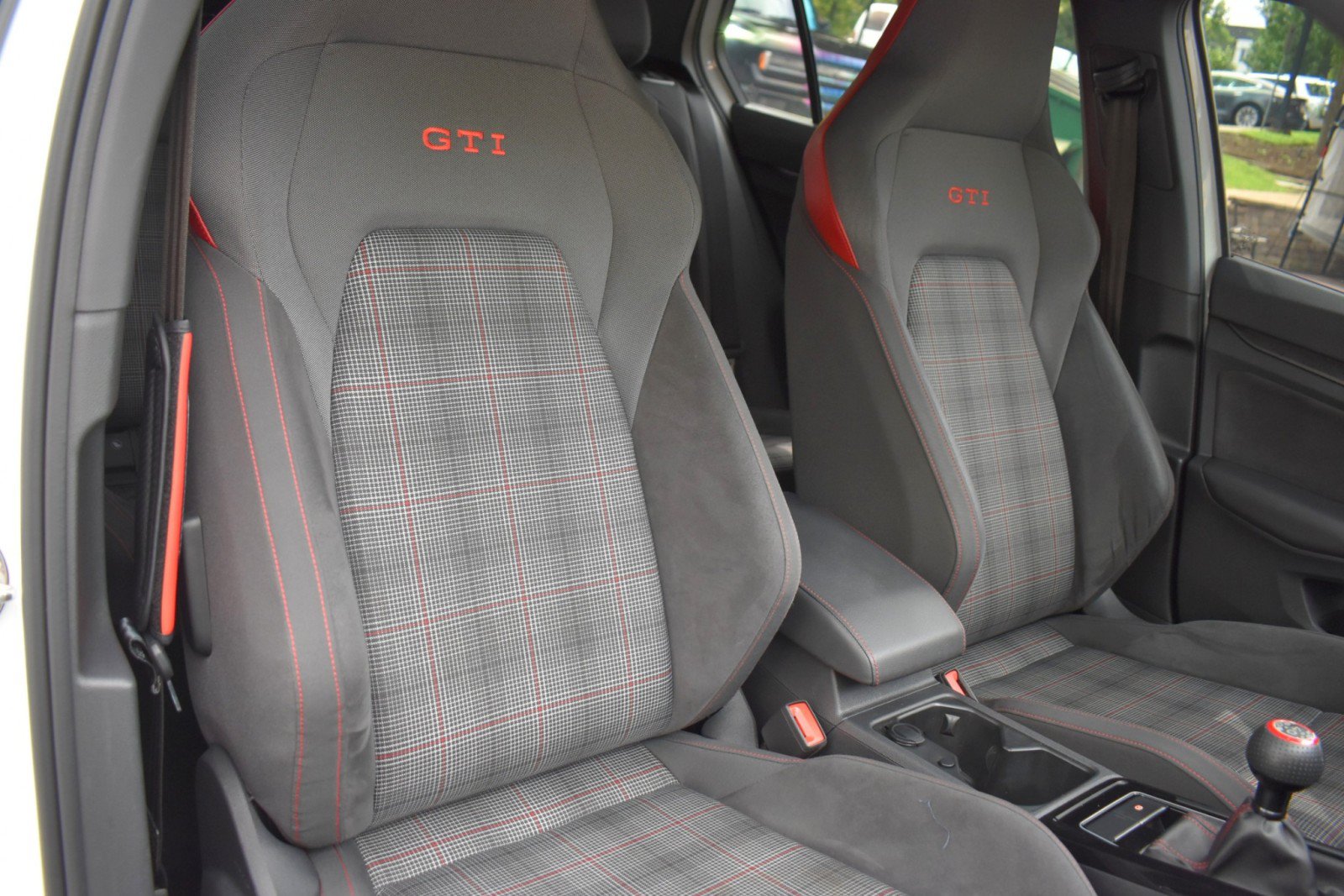 Used 2023 Volkswagen GTI 40th Anniversary Edition FWD image 45