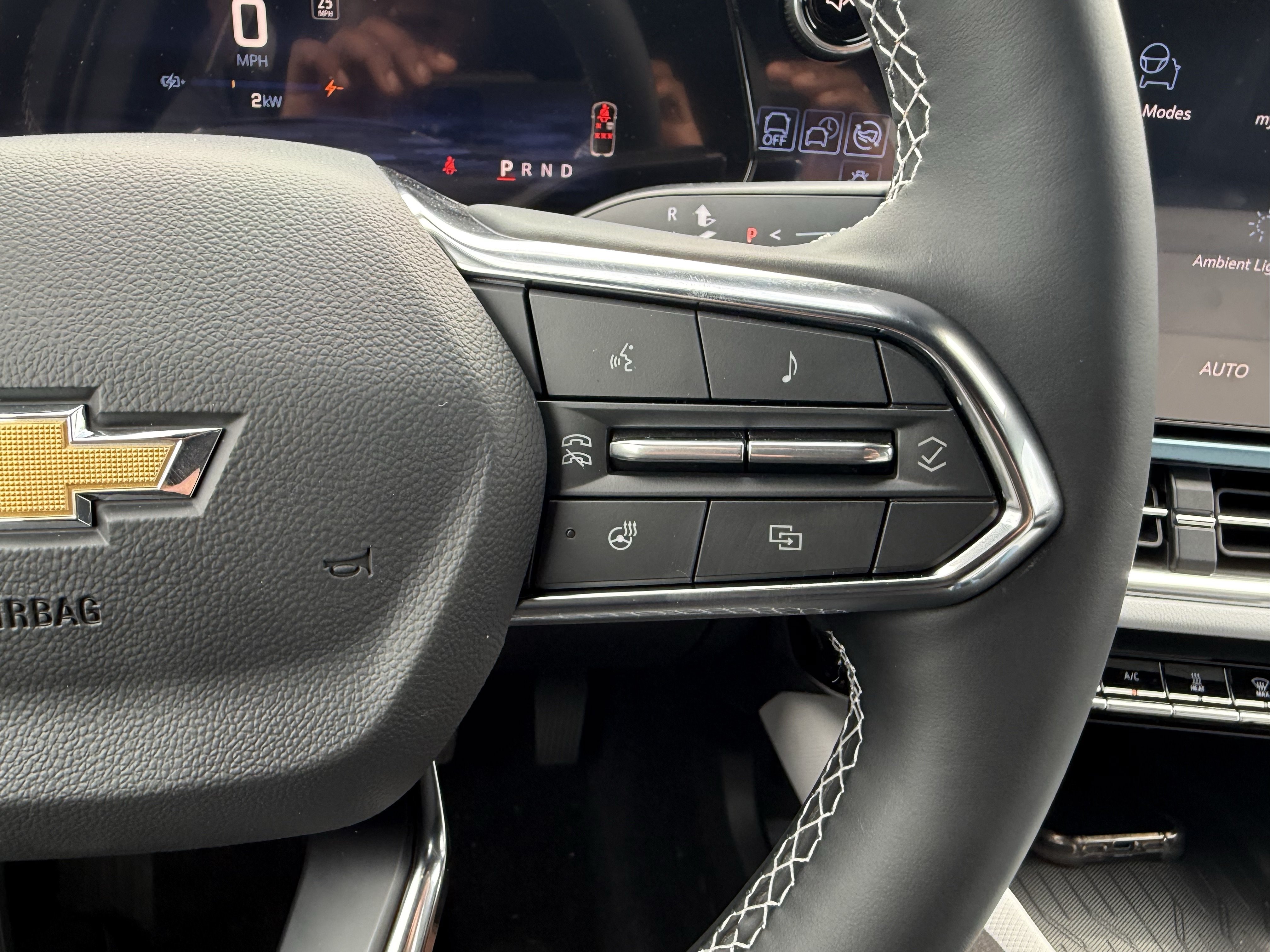 New 2026 Chevrolet Equinox EV LT FWD image 19