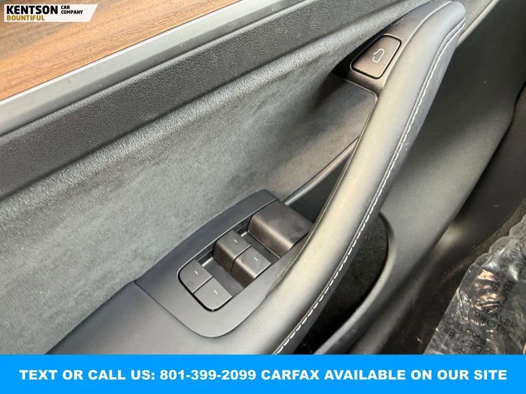 Used 2024 Tesla Model Y Long Range image 18