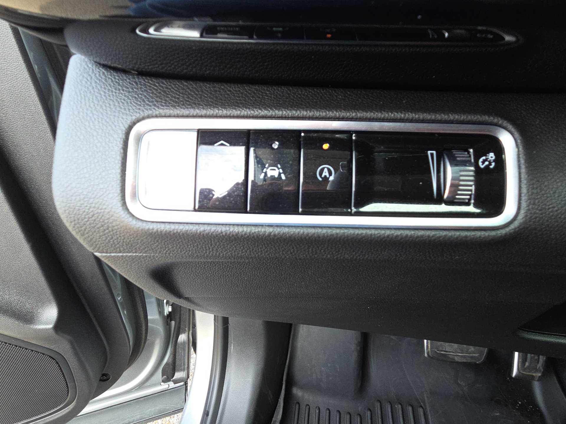 Used 2024 Buick Envision Sport Touring AWD/4WD image 20
