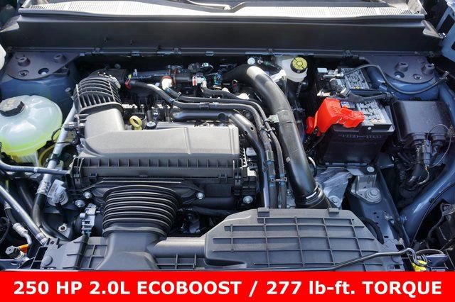 New 2025 Ford Maverick XLT w/ XLT Luxury Package AWD/4WD image 11