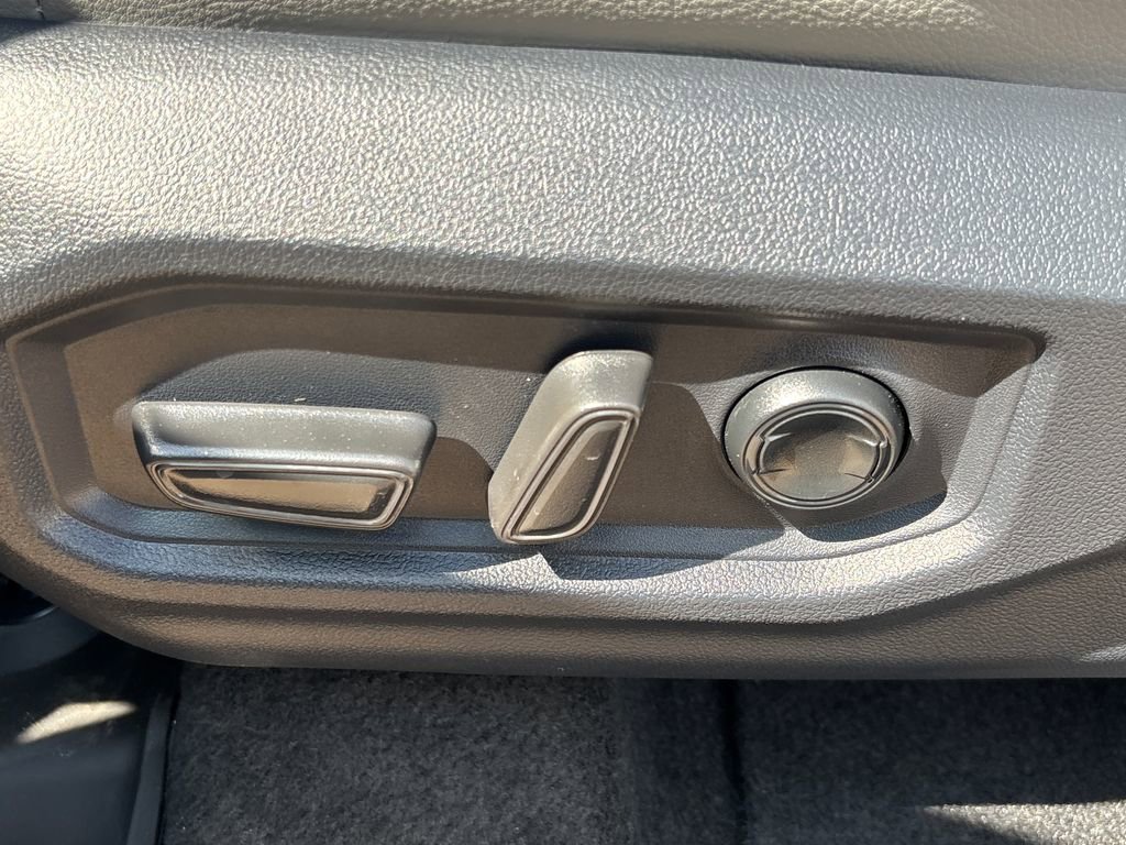 New 2026 Toyota Tundra Limited image 10