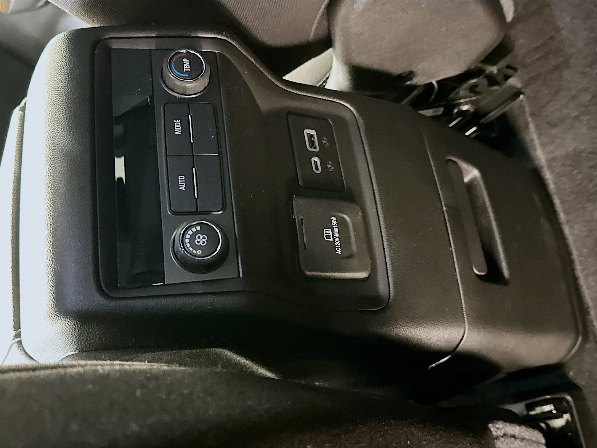 Used 2023 GMC Acadia SLE w/ Driver Convenience Package image 27