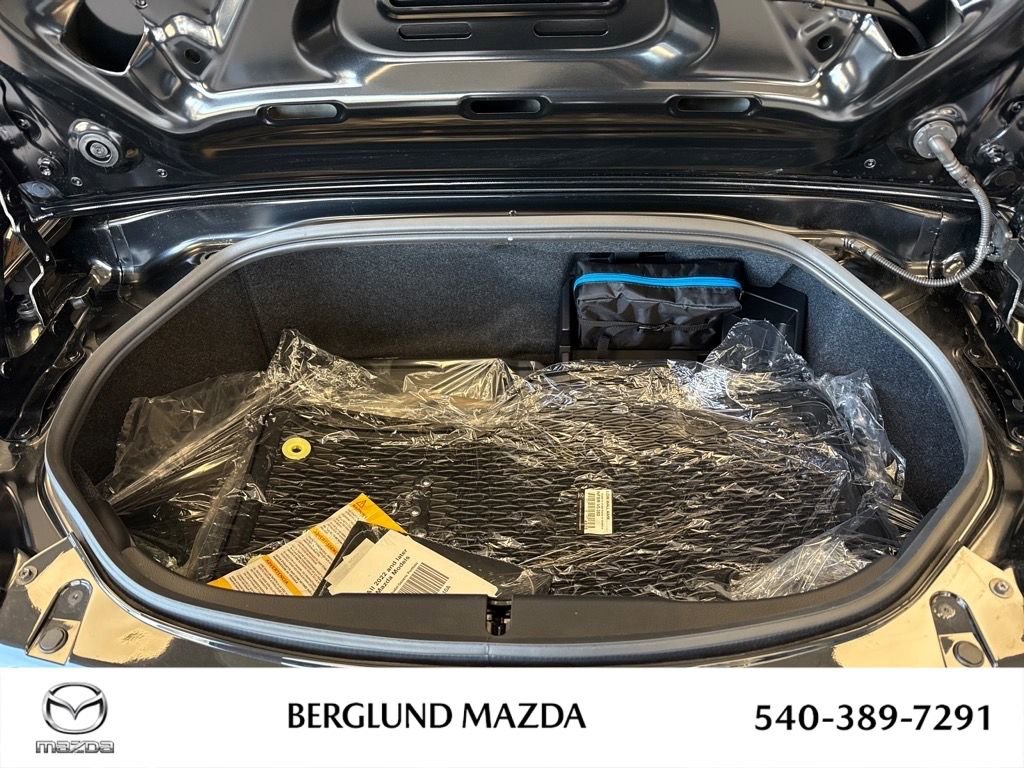 New 2025 MAZDA MX-5 Miata RF Grand Touring w/ Weather Package image 19