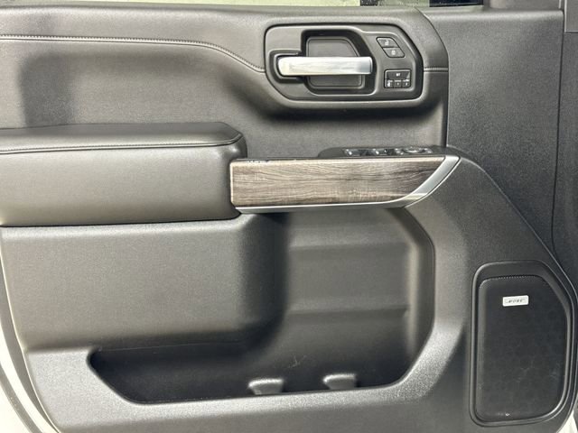 Used 2020 Chevrolet Silverado 2500 LTZ w/ LTZ Premium Package image 20