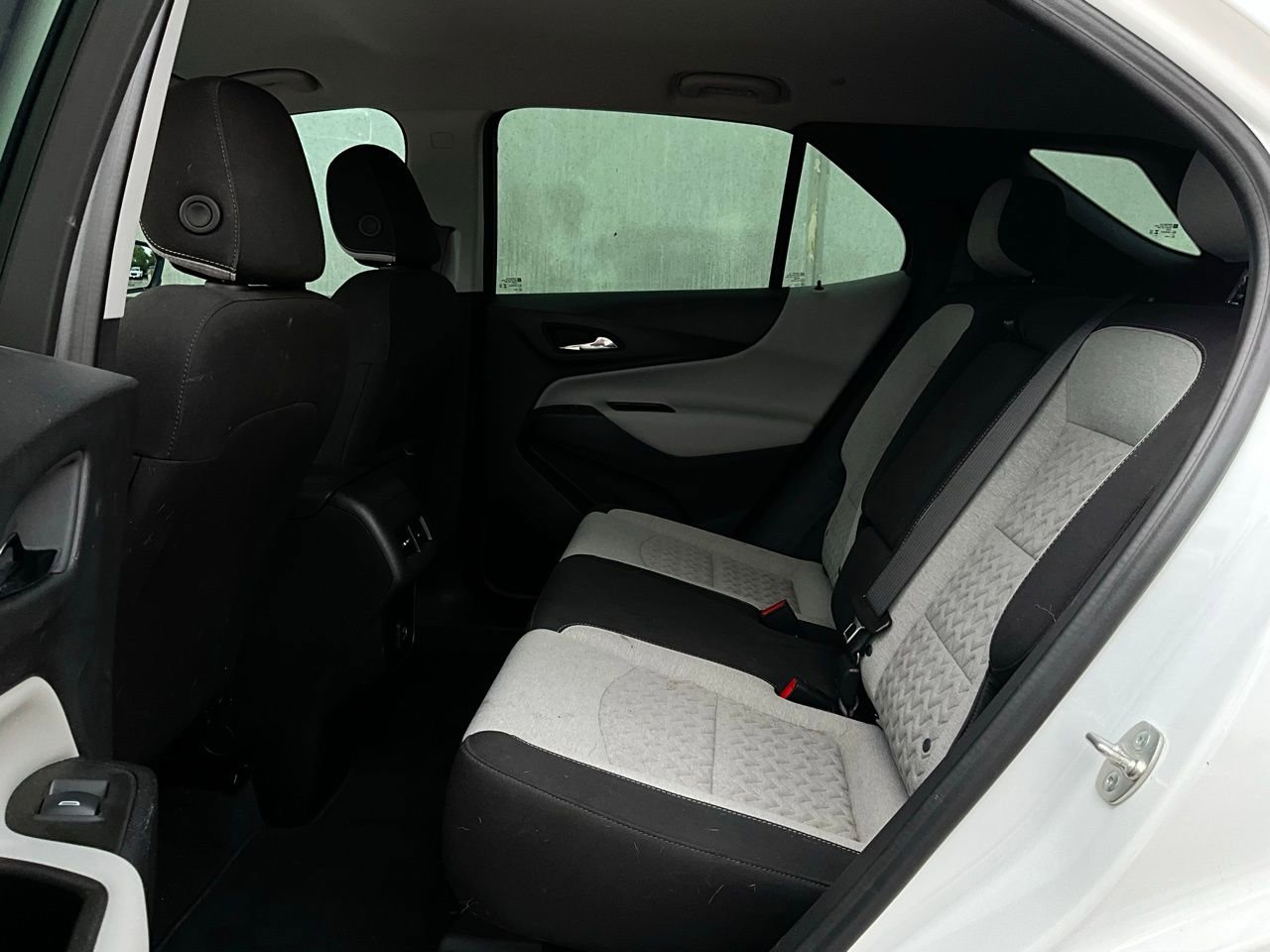 Used 2024 Chevrolet Equinox LS w/ Driver Confidence II Package image 11