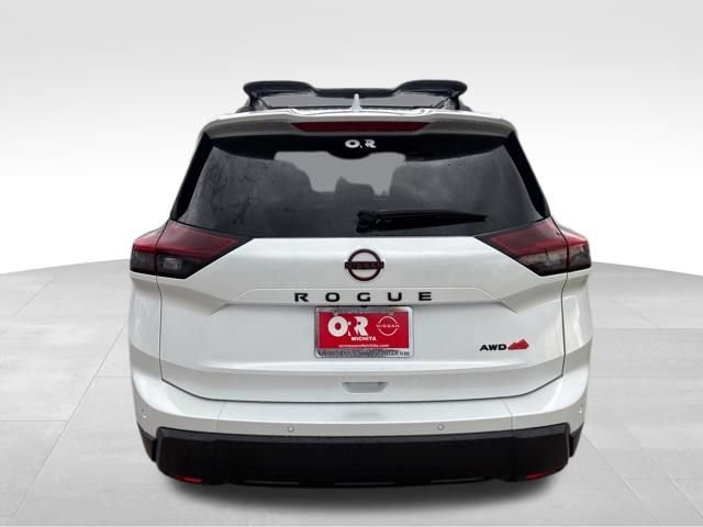 Used 2025 Nissan Rogue SV AWD/4WD image 10
