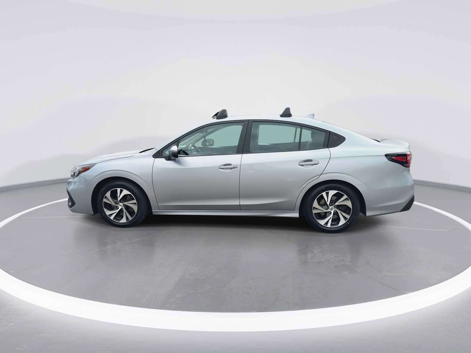 Used 2023 Subaru Legacy Premium AWD/4WD image 5
