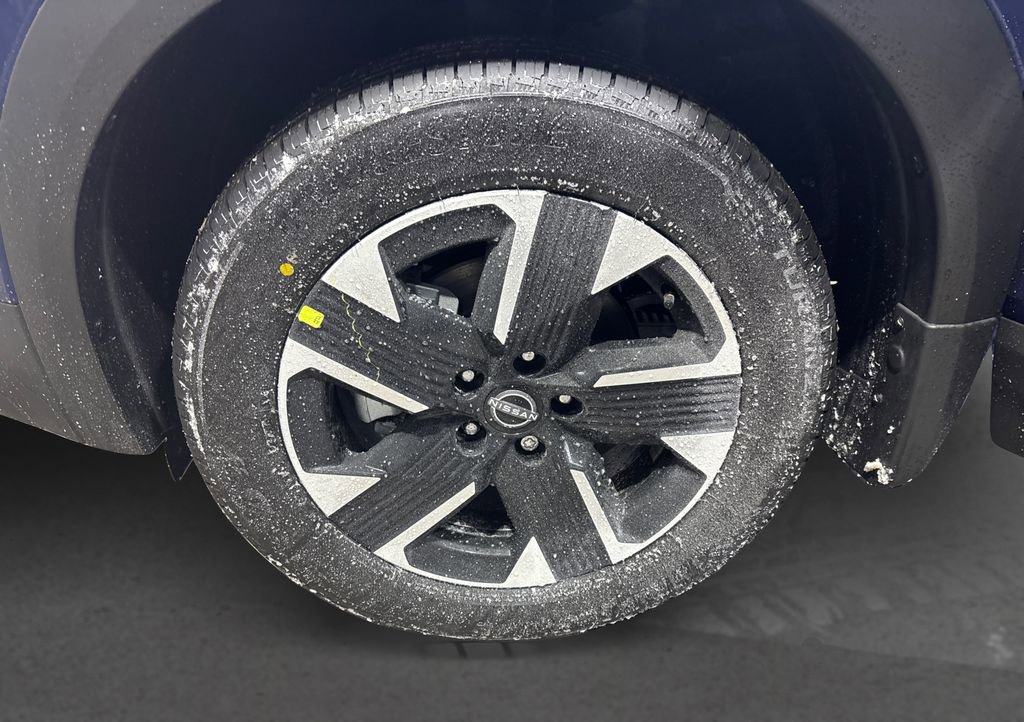 New 2026 Nissan Kicks SV w/ Cold Weather Package image 11