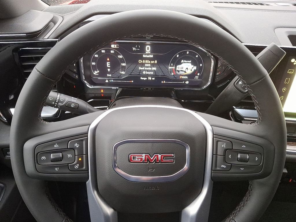 New 2025 GMC Sierra 1500 Elevation image 9