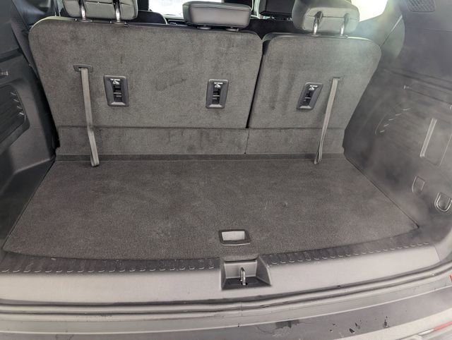 Certified 2024 GMC Acadia AT4 w/ LPO, Floor Liner Package image 31