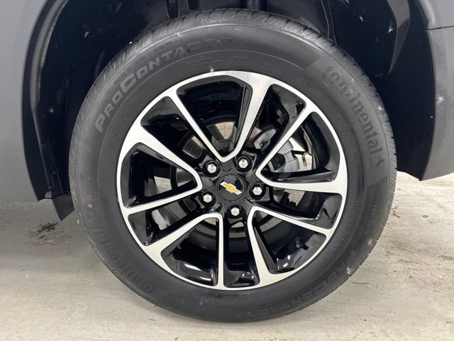 Used 2025 Chevrolet TrailBlazer LT AWD/4WD image 33
