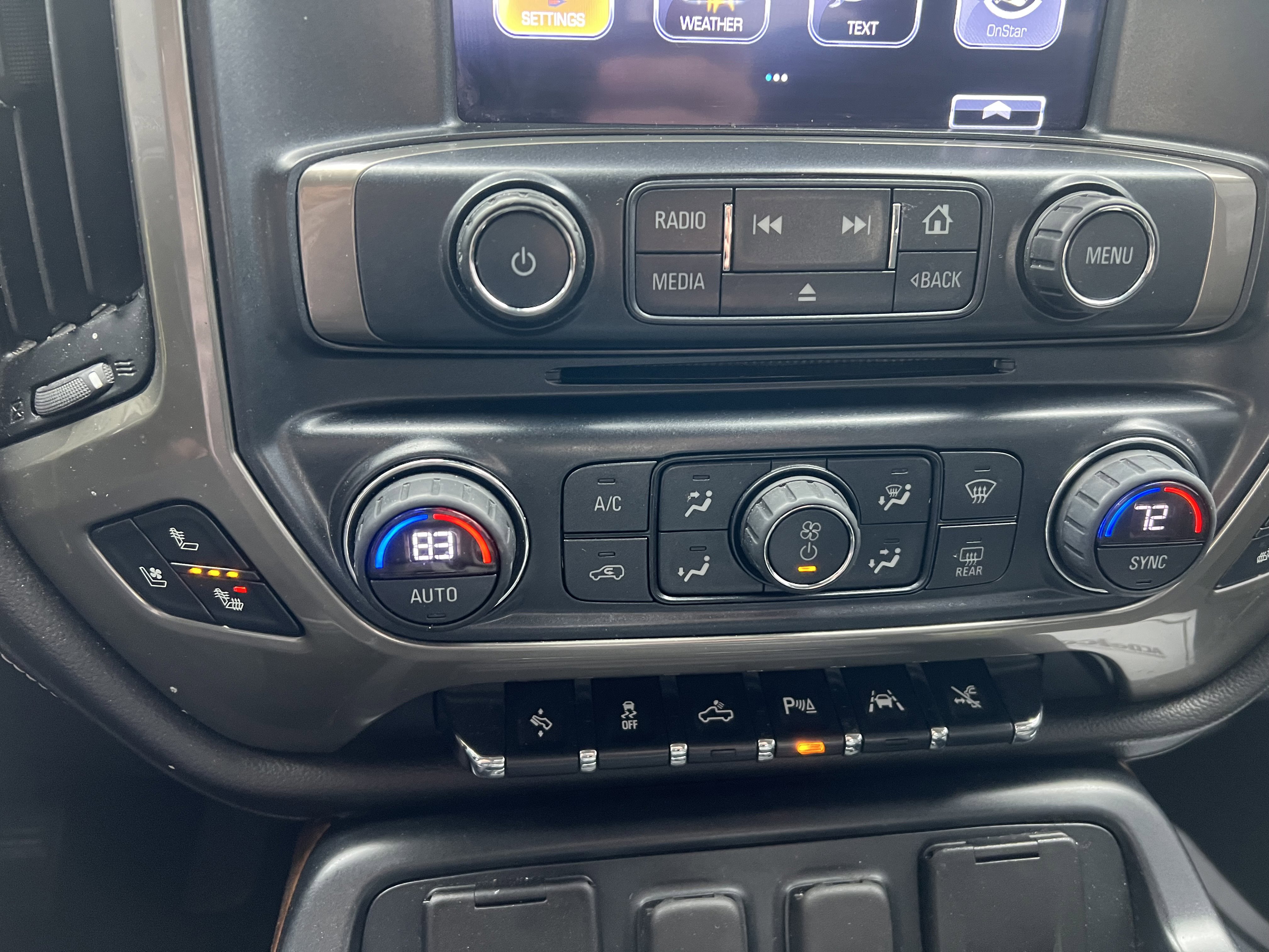 Used 2017 Chevrolet Silverado 1500 High Country image 22