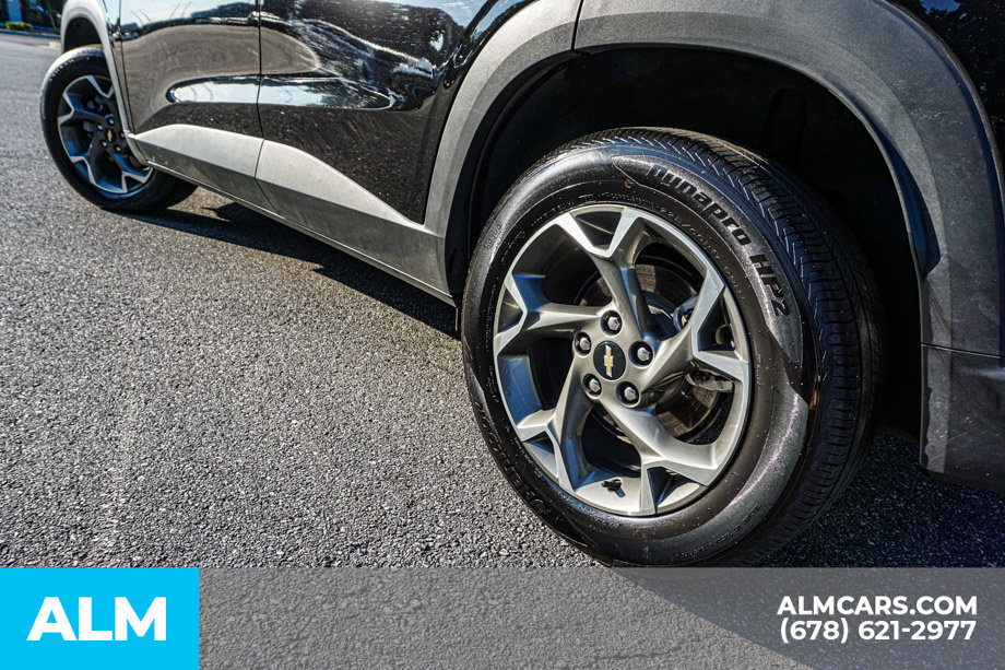 Used 2025 Chevrolet Trax LT FWD image 15