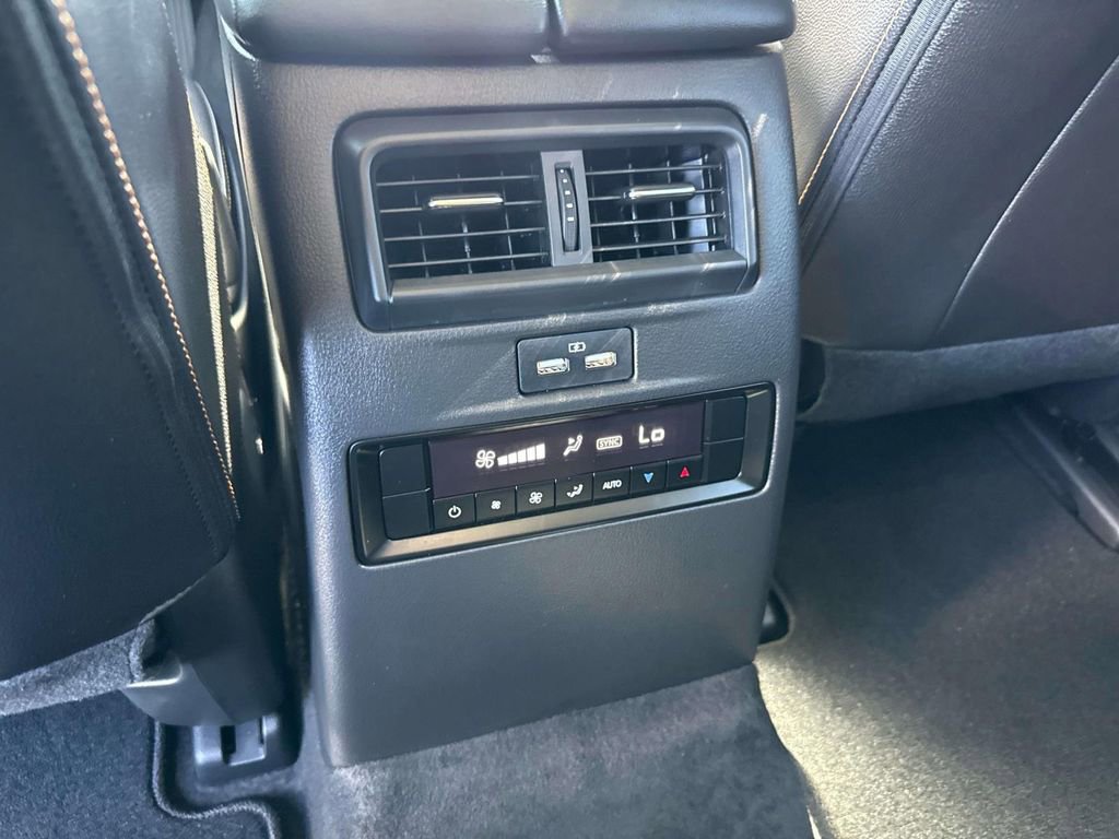 Certified 2025 MAZDA CX-90 3.3 Turbo w/ Select Package image 15